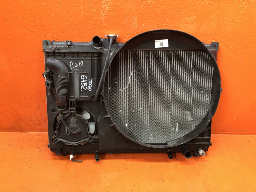 Радиатор двигателя TOYOTA BREVIS