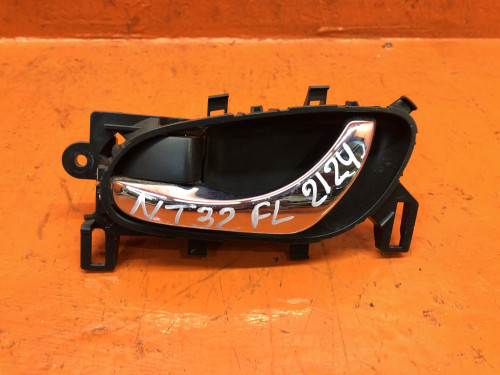 Ручка двери передней левой салонная NISSAN X-TRAIL (T32) 2013-2021