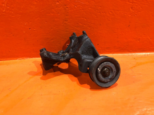 Крепление компрессора кондиционера TOYOTA CORSA/TERCEL/COROLLA II *L4* 44380-16010