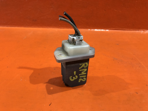 Реостат печки NISSAN AVENIR W10 2776170T03