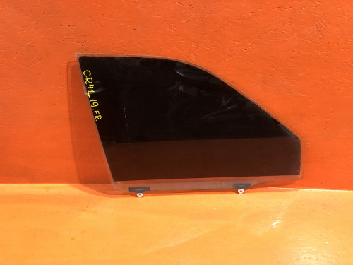 Стекло двери передней правой TOYOTA LITE ACE NOAH *R4*/*R5* 68101-28130