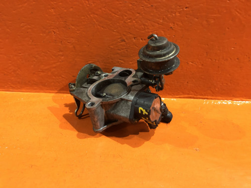 Дроссельная заслонка TOYOTA CHASER *X9* 26100-54201