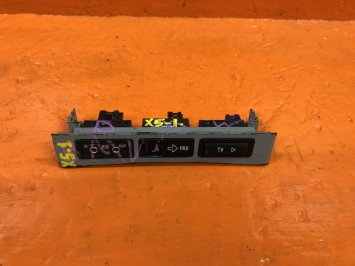 Рамка магнитофона BMW X5 (E53) 2000-2007