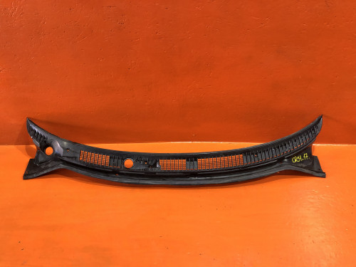 Жабо TOYOTA LITE ACE NOAH *R4*/*R5* 55708-28010