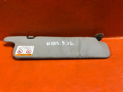 Козырек солнцезащитный левый TOYOTA DUET