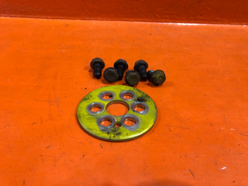 Болт маховика TOYOTA DUET