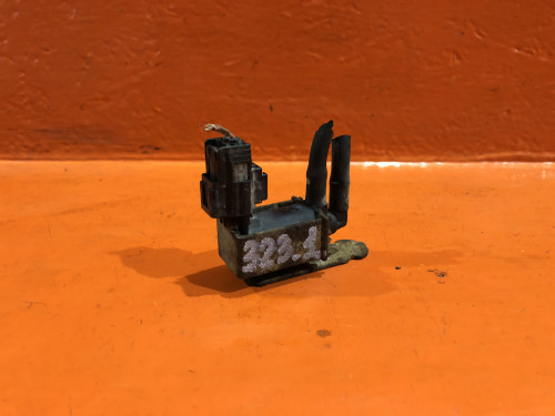 Вакуумный клапан MAZDA 323 1998-2002 ZL01-18-741