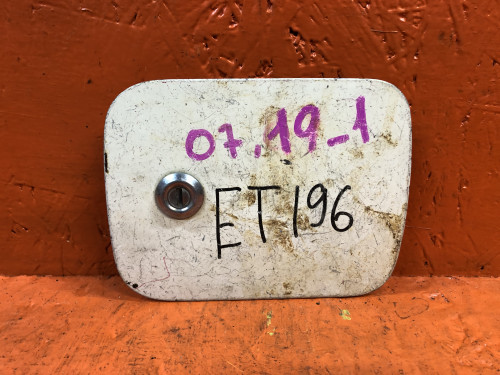 Лючок бензобака TOYOTA CALDINA *T19*