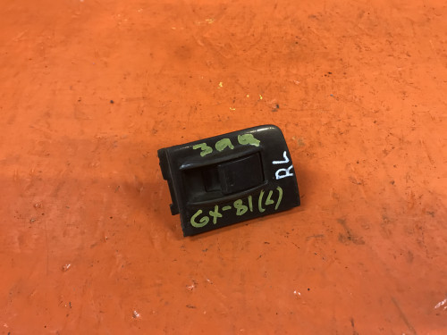Кнопка стеклоподъемника задняя левая TOYOTA MARKII *X8*