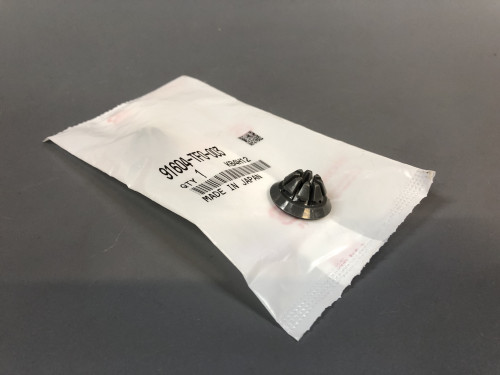 Клипса пластиковая HONDA CITY 91604TF0003