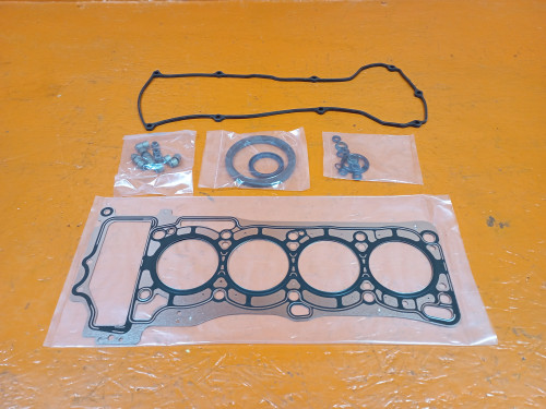 Ремкомплект двигателя NISSAN AD Y11 GX101014M526M