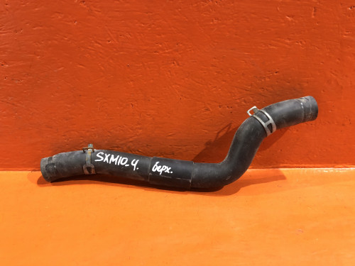 Патрубок радиатора TOYOTA IPSUM CXM10G|SXM10G|SXM15G 16571-74371