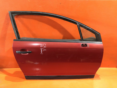 Дверь передняя правая CITROEN C4 2004-2011 9004W5