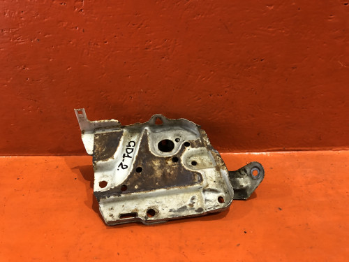 Подставка под аккумулятор HONDA FIT GD* 31521-SAA-900