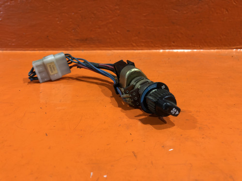 Блок электронный SUBARU DOMINGO KJ5/8