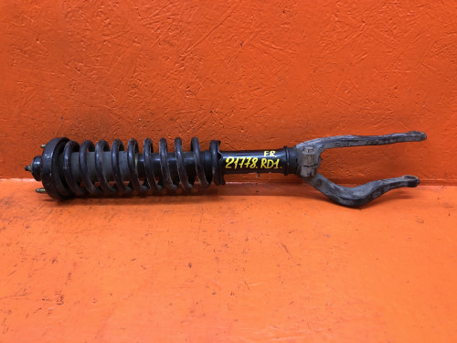 Стойка передняя правая HONDA CR-V RD1/2