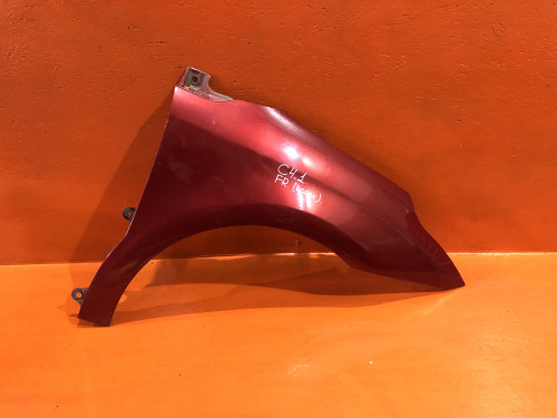 Крыло переднее правое CITROEN C4 2004-2011 7841S2