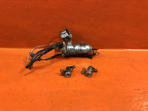 Замок зажигания TOYOTA LITE ACE NOAH *R4*/*R5* 45280-28220