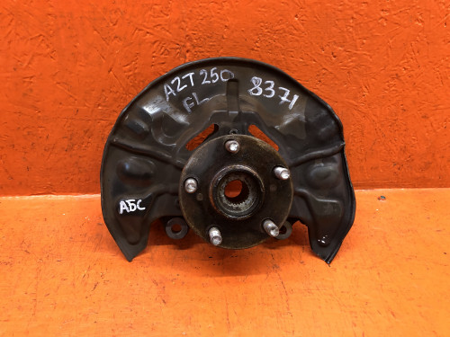 Ступица передняя левая TOYOTA AVENSIS 2003-2008