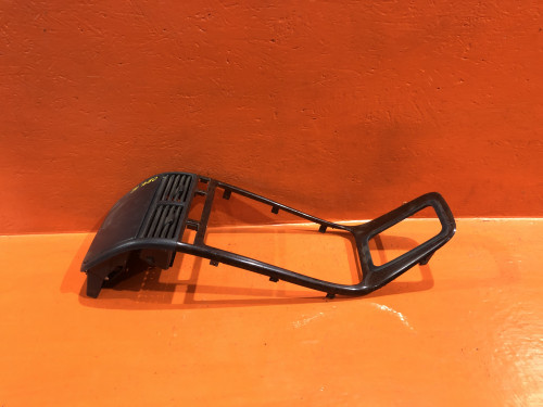 Консоль центральная HONDA ASCOT/RAFAGA CE* 77770-SW3-0000