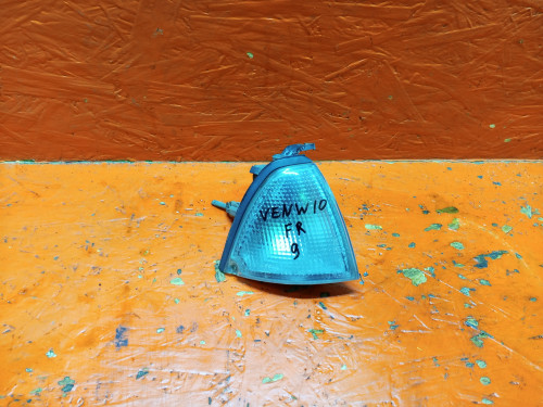 Габарит правый NISSAN AVENIR W10 B613070N00