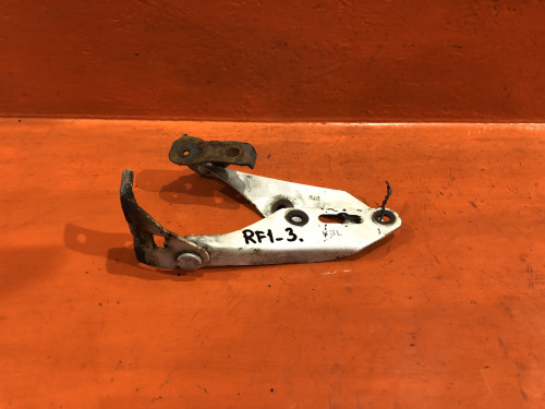 Петля капота левая HONDA CIVIC EK* 60170-ST0-000ZZ
