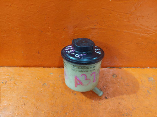 Бачок гидроусилителя руля NISSAN CEFIRO A32