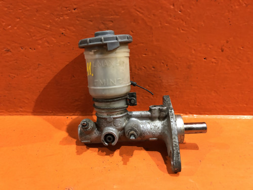 Главный тормозной цилиндр HONDA DOMANI MA* 46100-SR3-013