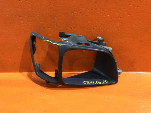 Рамка фары правой TOYOTA LITE ACE NOAH *R4*/*R5* 53131-28030