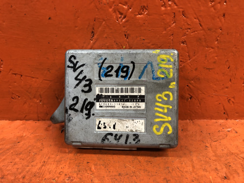 Блок управления ABS TOYOTA CAMRY SV40/41/42/43/CV40/43 89541-32090