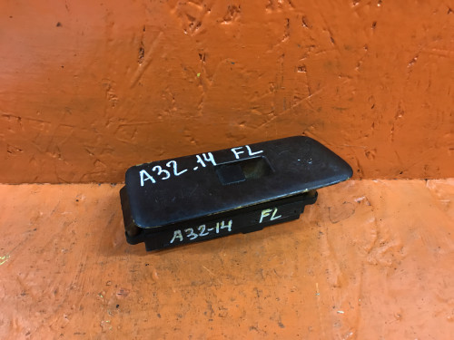 Кнопка стеклоподъемника передняя левая NISSAN CEFIRO A32