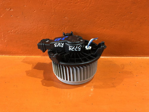 Моторчик печки HONDA VEZEL RU#