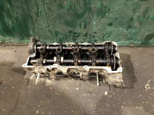 ГБЦ NISSAN WINGROAD Y10 11040-0M300