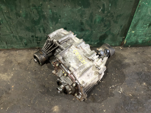 Раздатка TOYOTA LITE ACE NOAH *R4*/*R5* 36100-28330