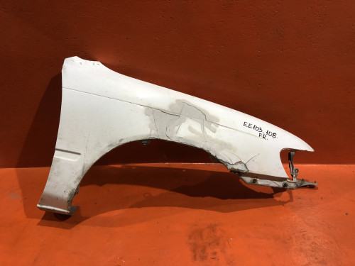 Крыло переднее правое TOYOTA COROLLA *E10* 53801-1E710
