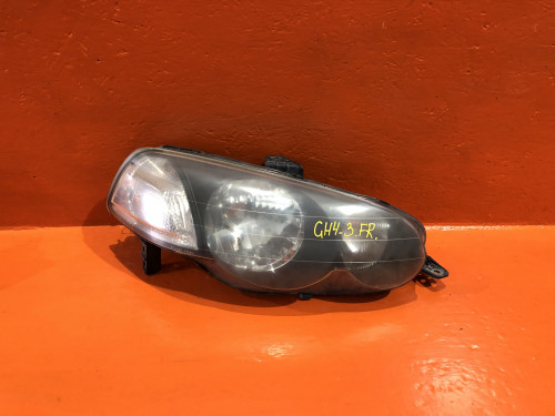 Фара передняя правая HONDA HR-V  33101-S2H-003