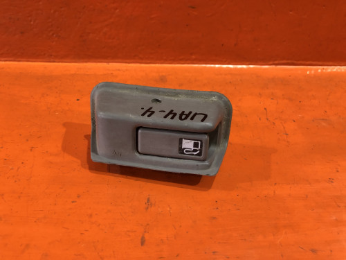 Ручка открывания бензобака HONDA INSPIRE/SABER UA4/5 74882-SM5-003ZA