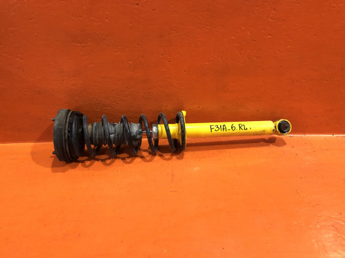 Стойка задняя левая MITSUBISHI DIAMANTE F3*/F4* MR244216