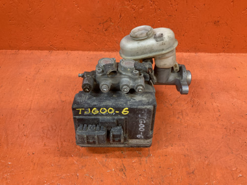 Главный тормозной цилиндр TOYOTA CAVALIER