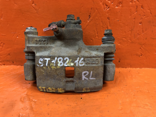 Суппорт тормозной задний левый TOYOTA CARINA ED ST18*