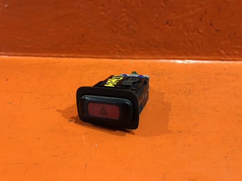 Кнопка аварийной сигнализации HONDA DOMANI MA* 35510-ST0-003