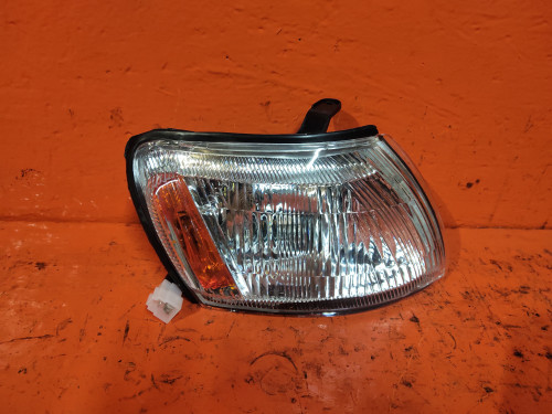 Габарит правый TOYOTA CORONA *T19* NLC8224