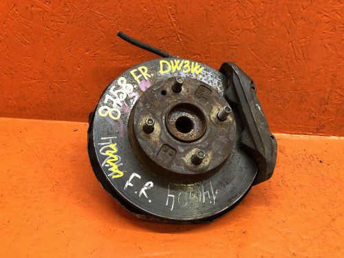 Ступица передняя правая MAZDA DEMIO DW*