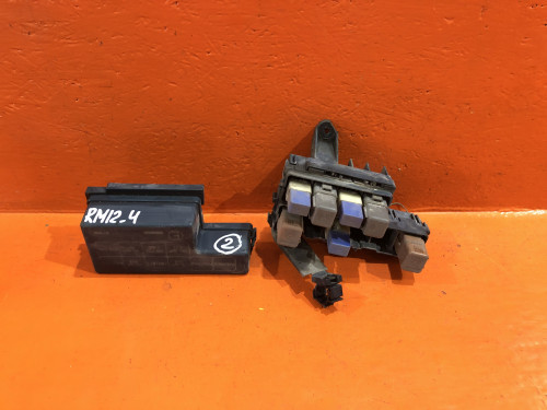 Блок предохранителей подкапотный NISSAN LIBERTY *M12 24382-WA000