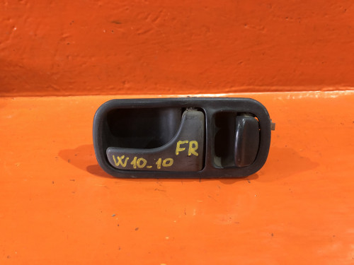 Ручка двери передней правой салонная NISSAN AVENIR W10 80670-01U00
