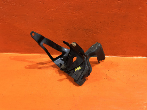 Крепление HONDA STEPWGN RF1/2 57115-S47-950