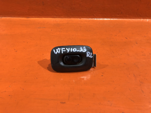 Кнопка стеклоподъемника задняя левая NISSAN WINGROAD Y10 25421-95N00