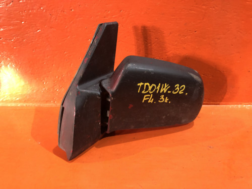 Зеркало левое SUZUKI ESCUDO TA01/11/31/51/TD01/11/31/51/61 84700828205PK