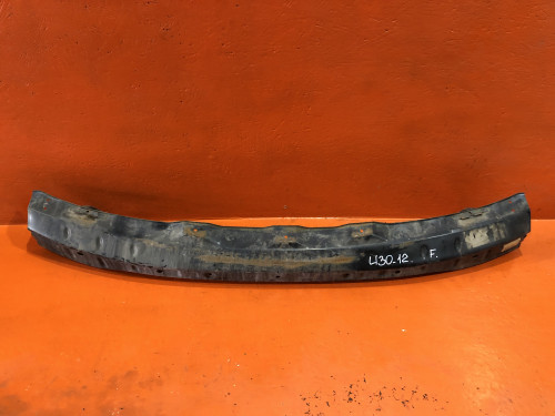 Усилитель переднего бампера NISSAN RNESSA 62030-0A965
