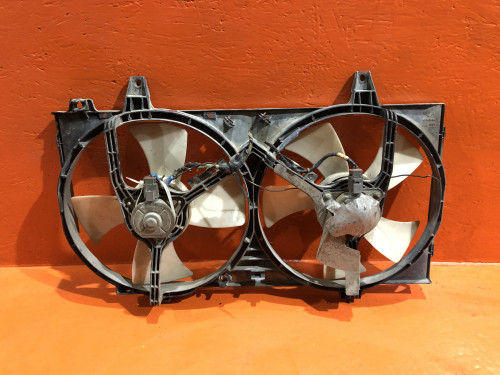 Диффузор радиатора двигателя NISSAN BLUEBIRD U14 214812J260